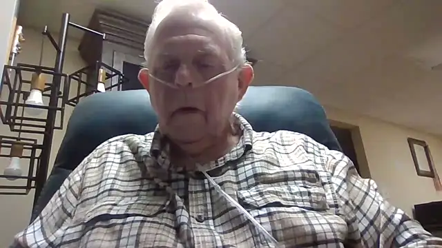 bootlegmanz online show from 12-20-25, 03:19