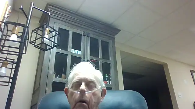 bootlegmanz online show from 12-21-25, 11:50