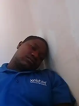 Algenis1232 online show from 11-08-25, 05:45