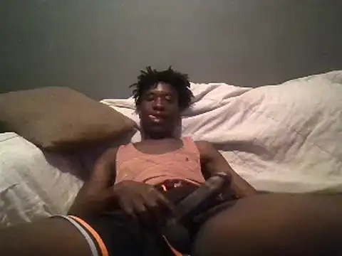 Snapshot of SmallGoodNutts chatting on 02-03-25, 04:35 SmallGoodNutts online show from 02-03-25, 04:35