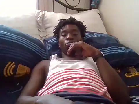 Snapshot of SmallGoodNutts chatting on 02-06-25, 02:48 SmallGoodNutts online show from 02-06-25, 02:48