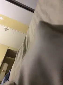 Snapshot of SmallGoodNutts chatting on 09-15-25, 03:17 SmallGoodNutts online show from 09-15-25, 03:17