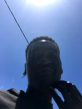 Snapshot of SmallGoodNutts chatting on 11-01-25, 11:12 SmallGoodNutts online show from 11-01-25, 11:12