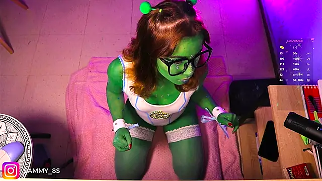 sammy  8 online show from 09-22-25, 04:14