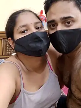 IND COUPLE1 online show from 03-07-25, 04:00