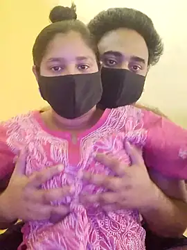 IND COUPLE1 online show from 05-06-26, 08:19