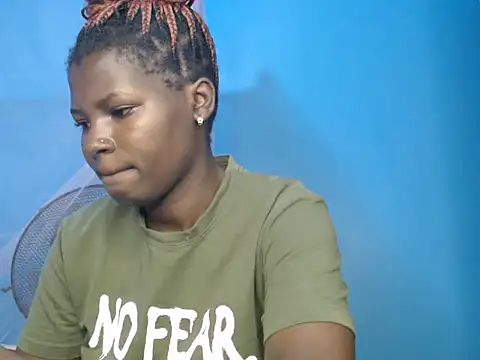 Snapshot of TrishaKalid chatting on 12-16-25, 09:25 TrishaKalid online show from 12-16-25, 09:25