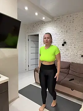 Charming Daphny online show from 11-08-25, 05:51