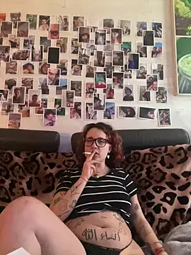 Hawitxui online show from 03-08-26, 07:34