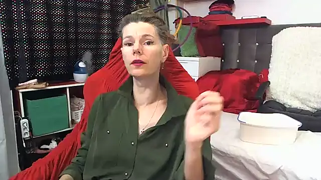 kellyterapy online show from 02-10-25, 06:03