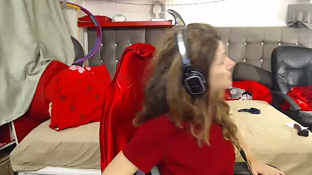 kellyterapy online show from 11-02-25, 01:19