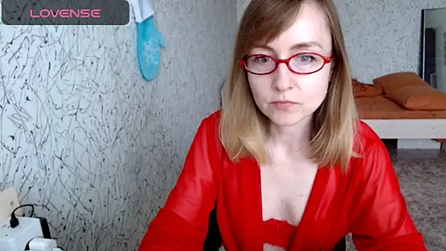 Snapshot of Athena_Richards chatting on 06-16-26, 09:12 Athena Richards online show from 06-16-26, 09:12