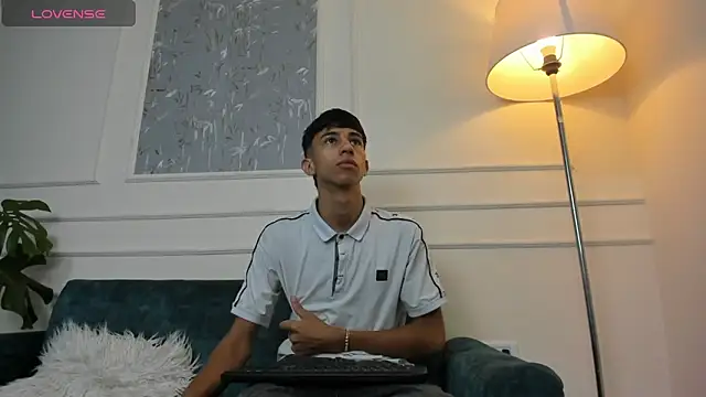Lucian Davi online show from 02-03-25, 12:14