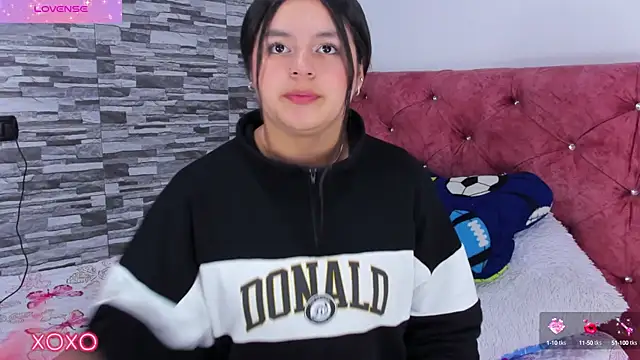 skyhotgirll online show from 02-06-25, 06:02