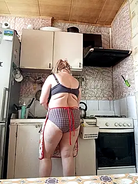 HelenaGlossX online show from 02-27-25, 07:55