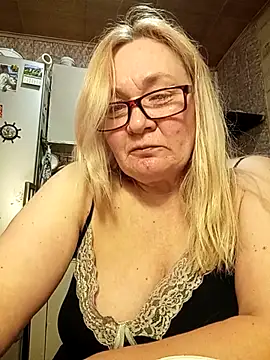 HelenaGlossX online show from 03-06-25, 05:33