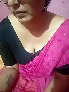 Snapshot of Hot_Pakhi chatting on 12-04-24, 03:54 Hot Pakhi online show from 12-04-24, 03:54