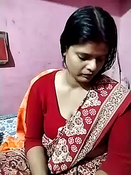 Snapshot of Hot_Pakhi chatting on 12-13-24, 03:11 Hot Pakhi online show from 12-13-24, 03:11