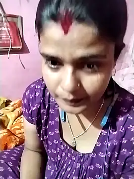 Snapshot of Hot_Pakhi chatting on 01-02-25, 01:51 Hot Pakhi online show from 01-02-25, 01:51