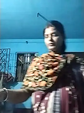 Snapshot of Hot_Pakhi chatting on 01-06-25, 01:30 Hot Pakhi online show from 01-06-25, 01:30