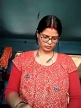 Snapshot of Hot_Pakhi chatting on 01-08-25, 03:29 Hot Pakhi online show from 01-08-25, 03:29