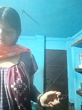 Snapshot of Hot_Pakhi chatting on 01-16-25, 02:08 Hot Pakhi online show from 01-16-25, 02:08