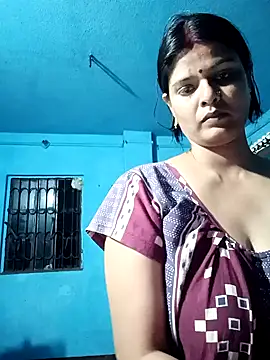 Snapshot of Hot_Pakhi chatting on 02-05-25, 05:20 Hot Pakhi online show from 02-05-25, 05:20
