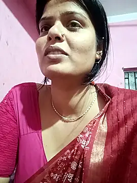 Snapshot of Hot_Pakhi chatting on 02-25-25, 03:38 Hot Pakhi online show from 02-25-25, 03:38