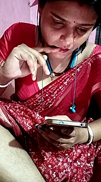 Snapshot of Hot_Pakhi chatting on 03-14-25, 02:08 Hot Pakhi online show from 03-14-25, 02:08