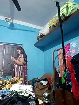 Snapshot of Hot_Pakhi chatting on 03-17-25, 11:10 Hot Pakhi online show from 03-17-25, 11:10