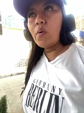 luisa16xxx online show from 01-15-25, 09:20