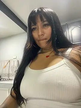 luisa16xxx online show from 02-06-25, 12:22