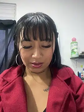 luisa16xxx online show from 02-08-25, 11:13