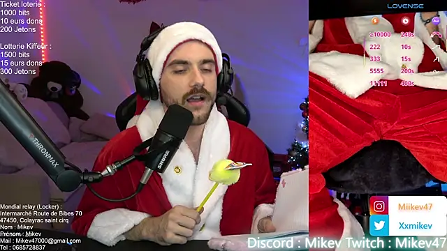 Snapshot of Mikev chatting on 12-01-25, 07:08 Mikev online show from 12-01-25, 07:08