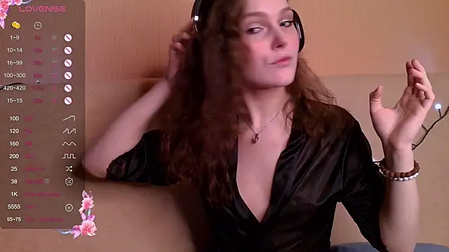 Snapshot of Jenna_Sativa chatting on 02-13-25, 01:59 Jenna Sativa online show from 02-13-25, 01:59