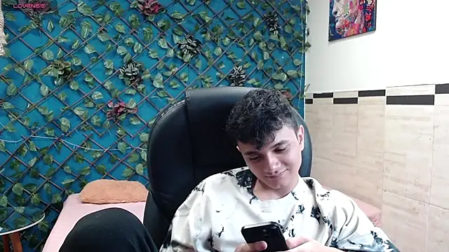 Waturox online show from 11-08-25, 06:29