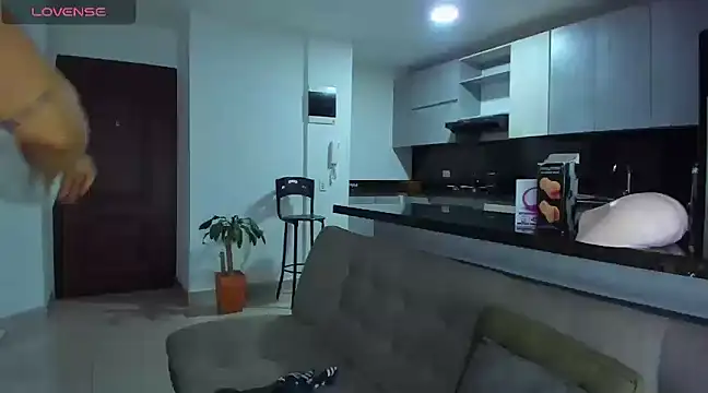 Alexander Martines online show from 02-21-25, 12:49