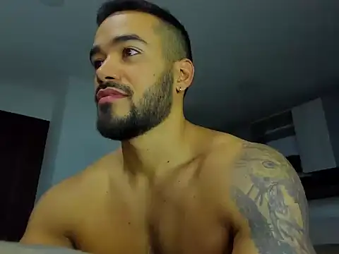 Alexander Martines online show from 10-07-25, 01:14