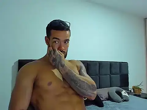 Alexander Martines online show from 03-10-26, 11:54