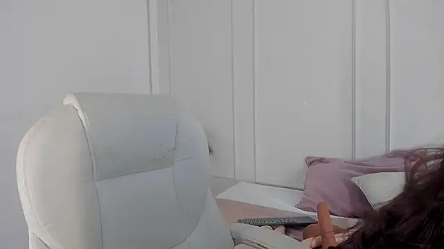 Mariapettit online show from 02-14-25, 12:25