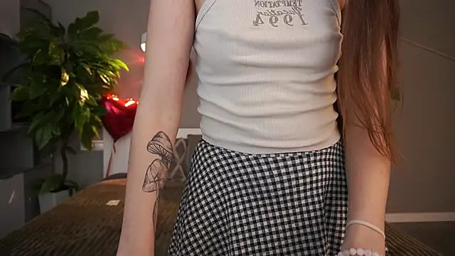 PamelaXX  online show from 02-11-25, 04:01