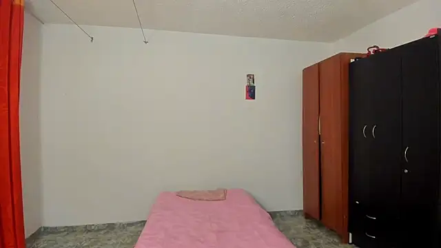 nicole volkov online show from 03-13-25, 12:37