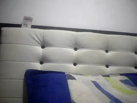 Snapshot of Charlotte_cute18 chatting on 12-16-24, 05:06 Charlotte cute18 online show from 12-16-24, 05:06