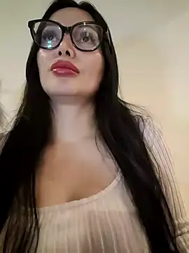 Snapshot of _monicab chatting on 07-15-26, 02:50 monicab online show from 07-15-26, 02:50
