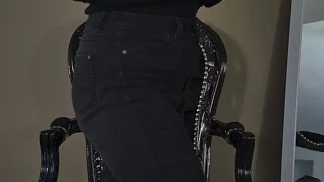 AliceMunro online show from 02-21-26, 08:32