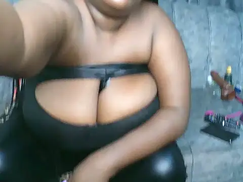 Bigboobylovers online show from 10-17-25, 05:21