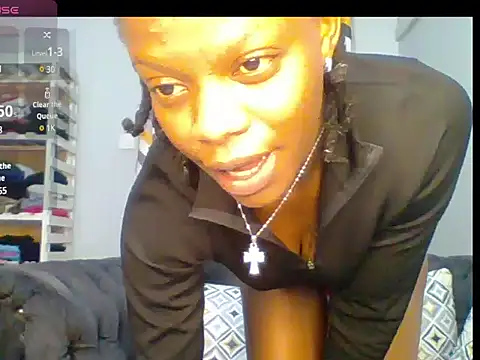 Snapshot of Petite_254 chatting on 02-03-25, 01:09 Petite 254 online show from 02-03-25, 01:09