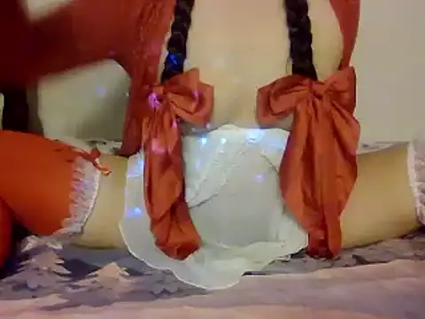 Snapshot of asialovedoll chatting on 12-16-24, 11:18 asialovedoll online show from 12-16-24, 11:18