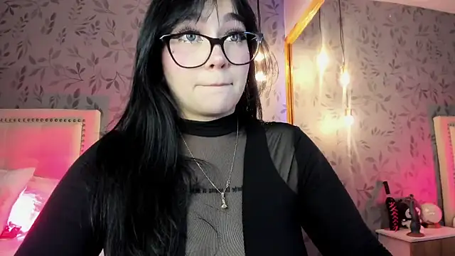 DanielaRuizz online show from 03-20-25, 09:04