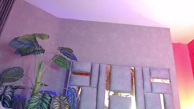 Snapshot of JuliaRose_ks chatting on 01-14-26, 01:39 JuliaRose ks online show from 01-14-26, 01:39